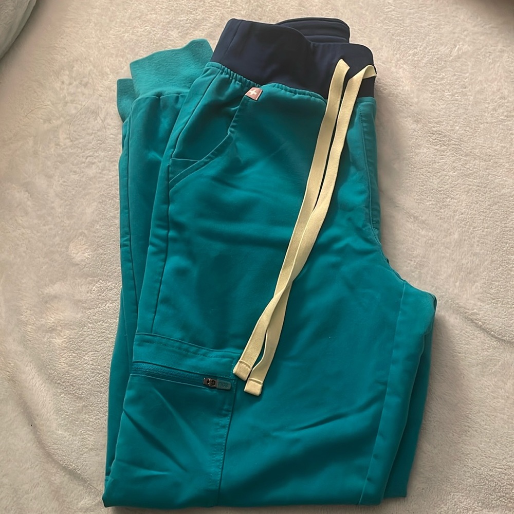 FIGS LIMITED EDITION COLOR- Teal Petite Jogger